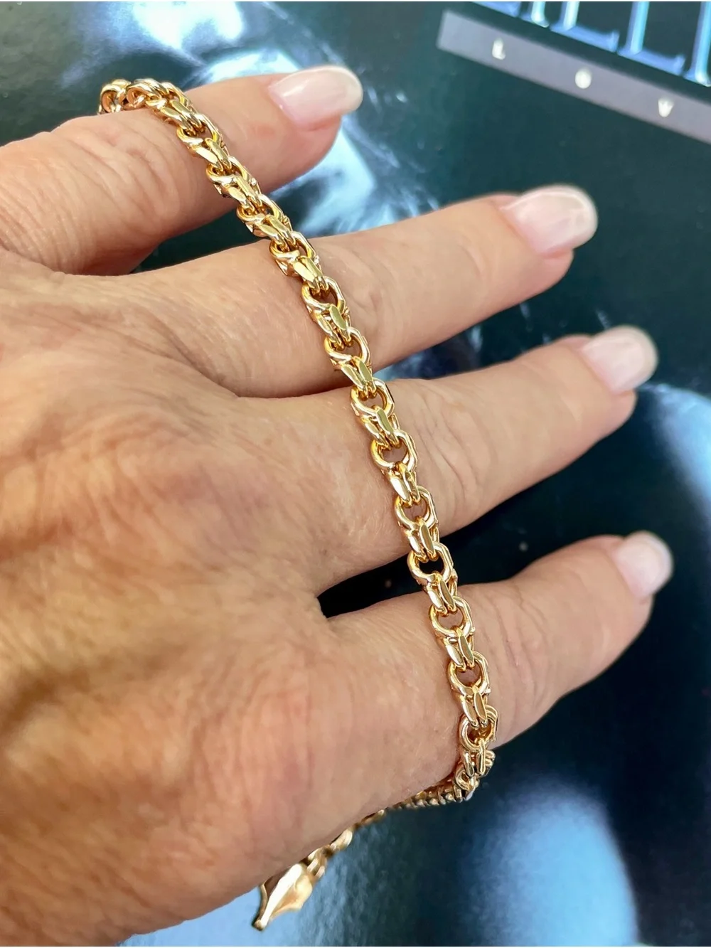 Bismark Gold plated 18k Chain Bracelet - Elegant Women’s Men’s Jewelry